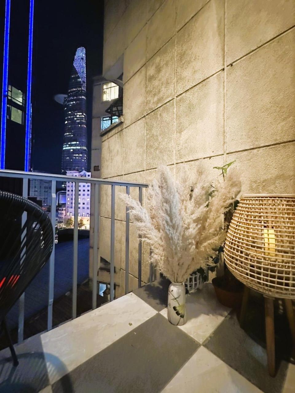 6Even Hotel - Have A Staycation In The Cafe Apartments Building Cidade de Ho Chi Minh Exterior foto