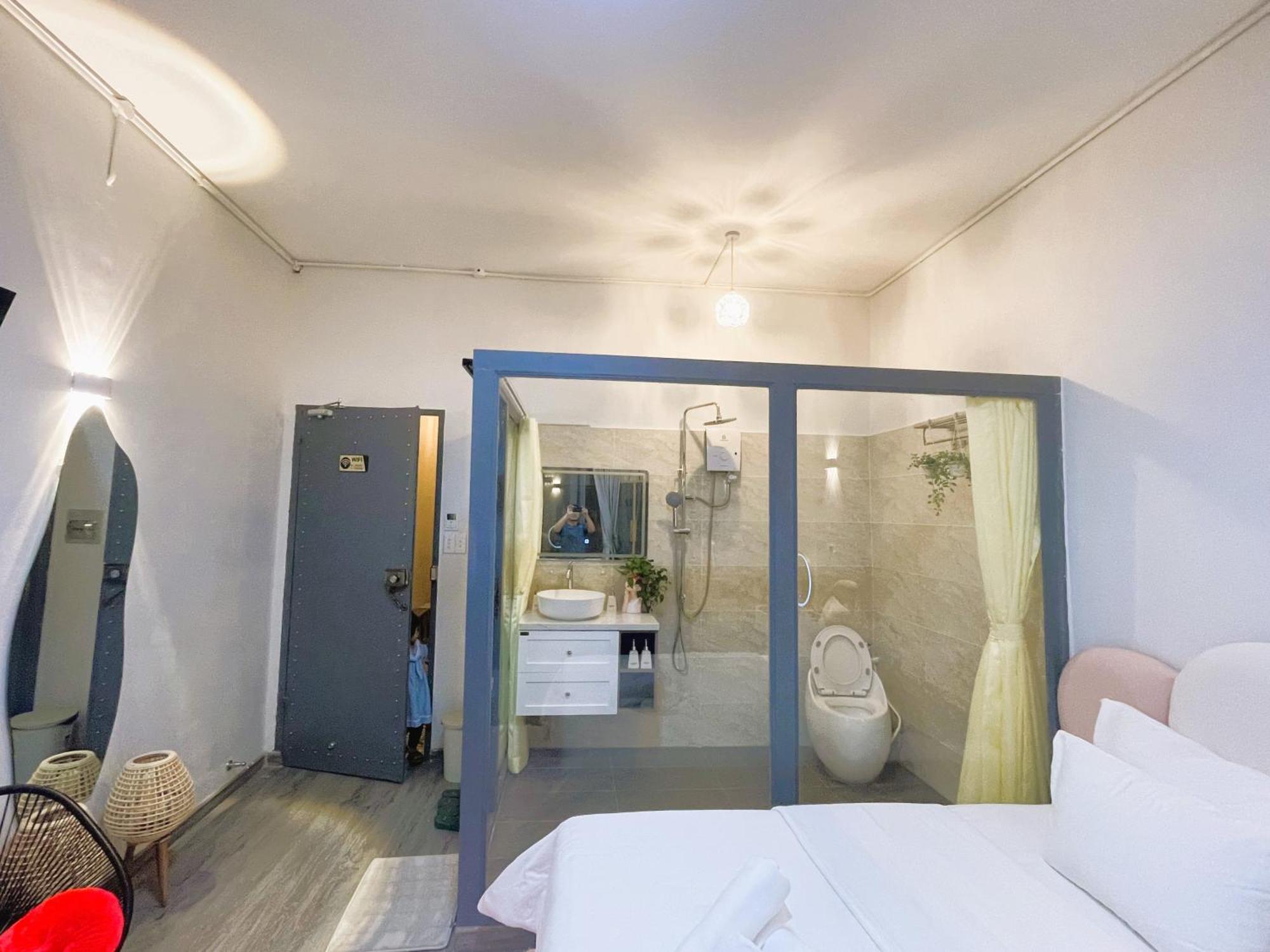 6Even Hotel - Have A Staycation In The Cafe Apartments Building Cidade de Ho Chi Minh Exterior foto
