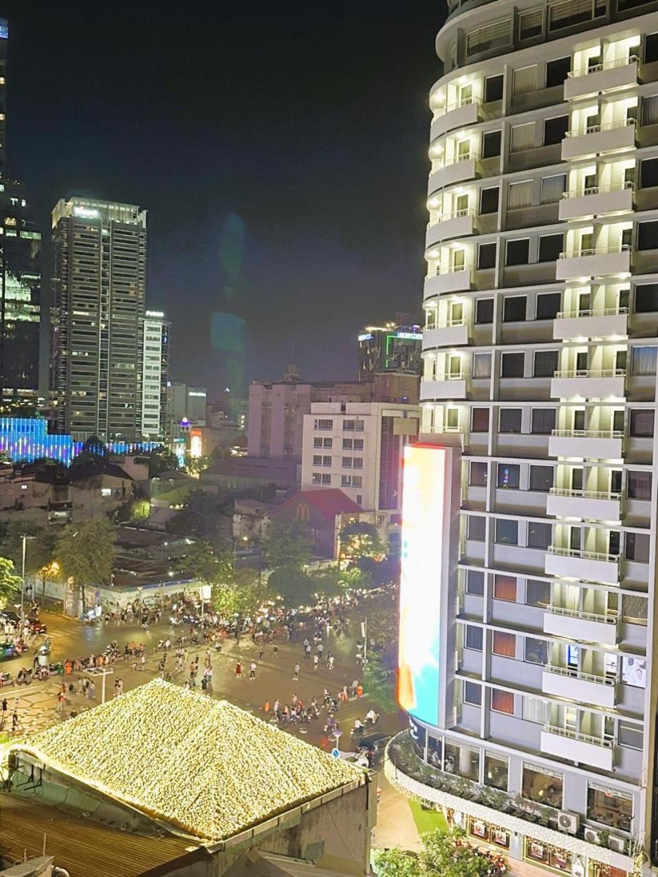 6Even Hotel - Have A Staycation In The Cafe Apartments Building Cidade de Ho Chi Minh Exterior foto
