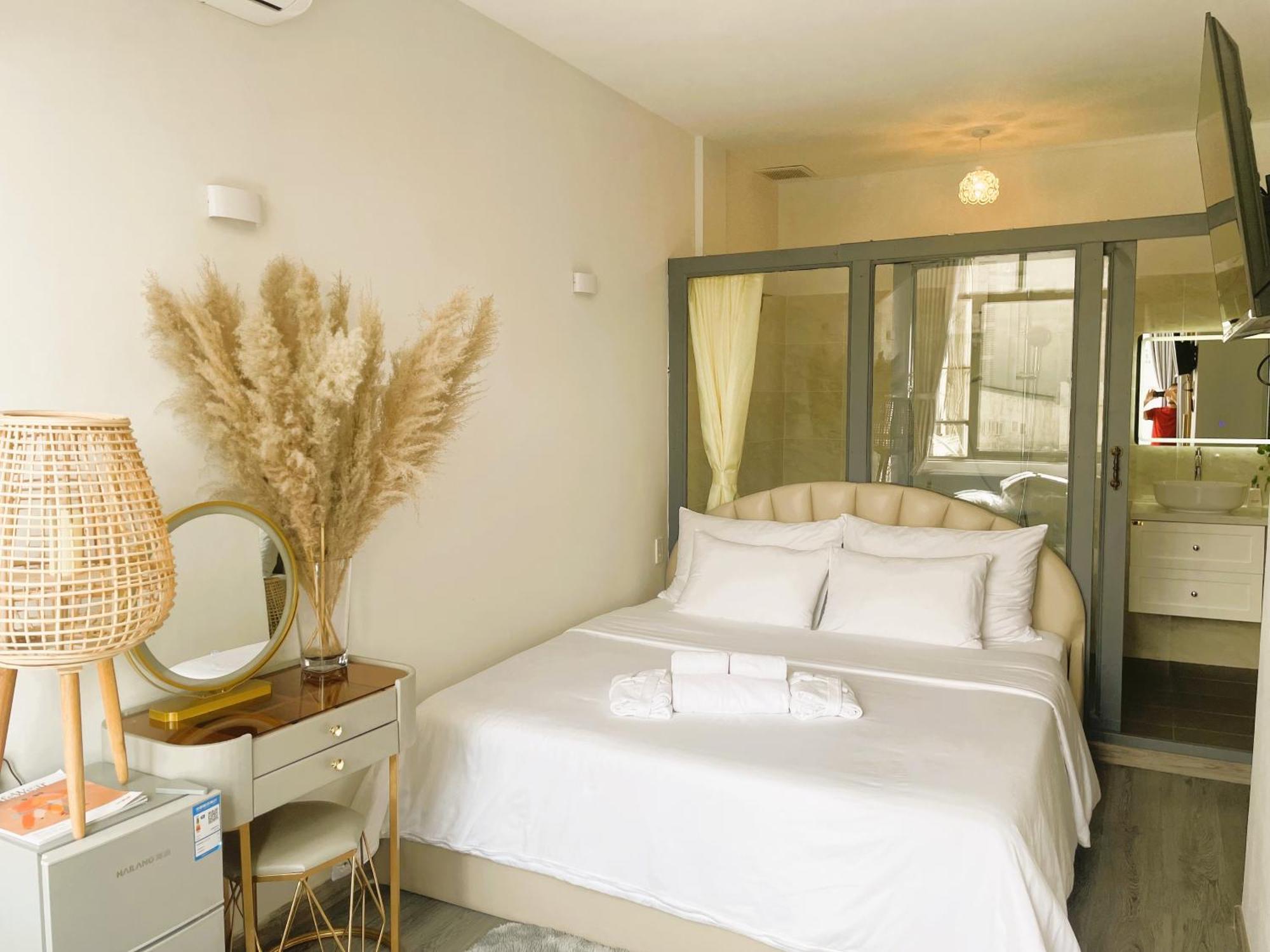 6Even Hotel - Have A Staycation In The Cafe Apartments Building Cidade de Ho Chi Minh Exterior foto