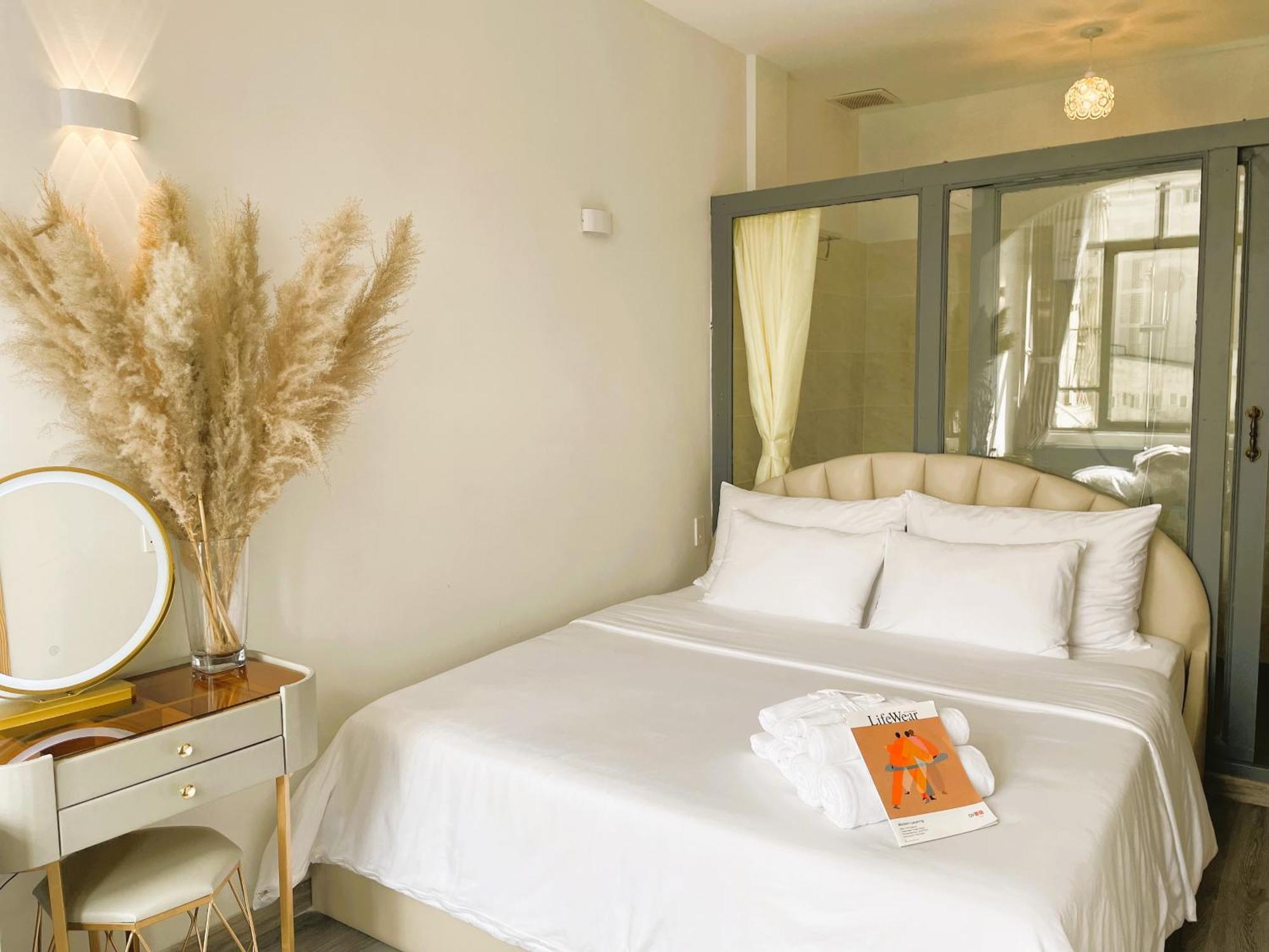 6Even Hotel - Have A Staycation In The Cafe Apartments Building Cidade de Ho Chi Minh Exterior foto